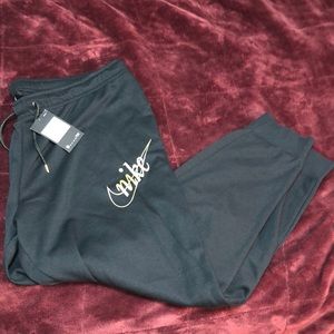 Nike Joggers